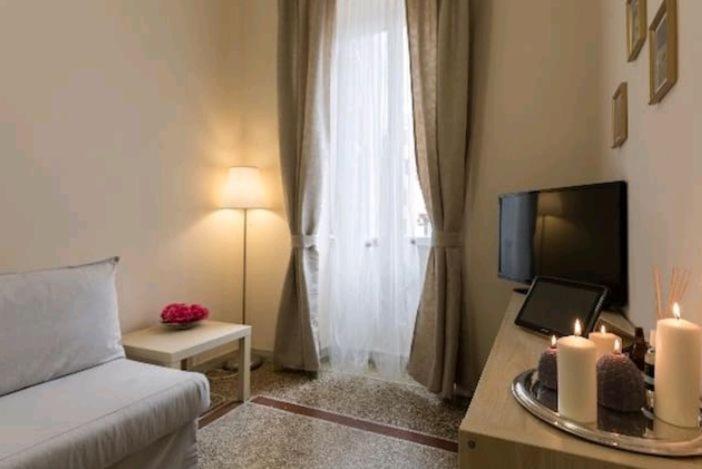 Emi House Re Di Roma , Intero Appartamento - 80 Mq Eksteriør billede